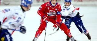 Kaptenen om Kalix Bandys premiär