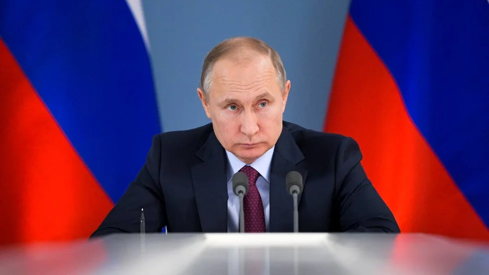 Vad ryske presidenten Vladimir Putin trodde sig tjäna på att provocera fram den här reaktionen är svårt se. .