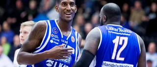 Forwarden hyllas efter segern: "Fantastisk"