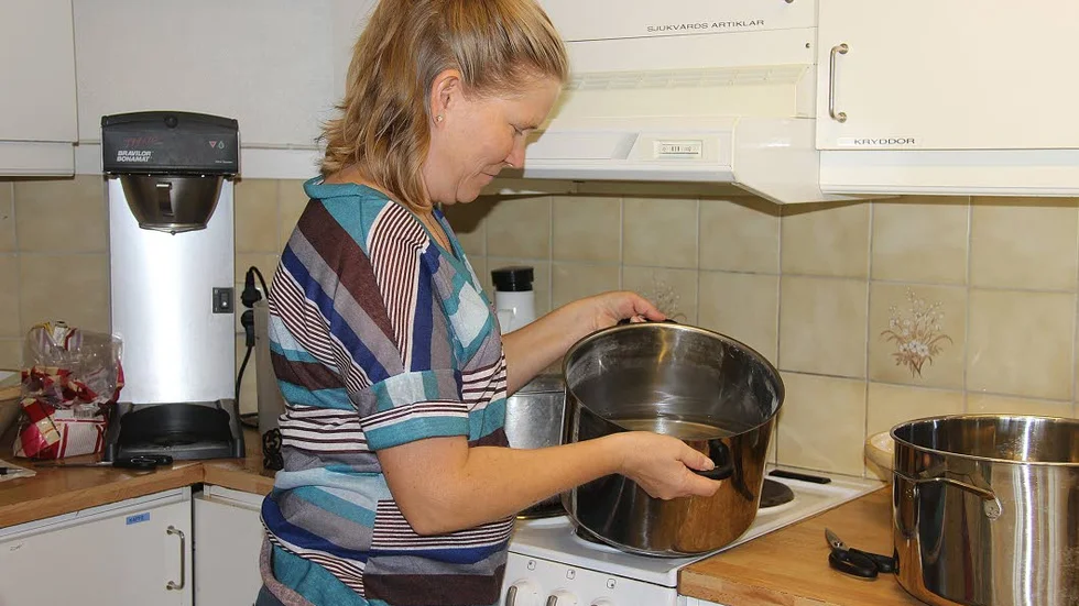 Rent vatten. Här kokas vatten för att hålla i gång serveringen.