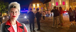 ”Nej, blodet kommer inte färga det ljusa håret rött”