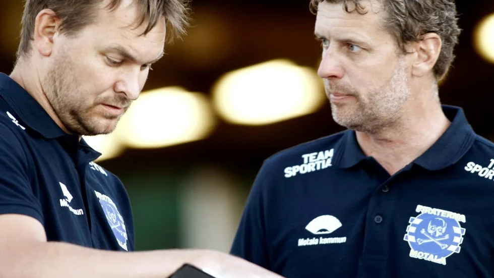 Inspirerade. Piraternas ledare Daniel Andersson och Stefan Andersson Skill har en inspirerande uppgift framför sig när Piraterna tar emot Indianerna i semifinalen.