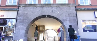 Bostadsbolaget får kritik