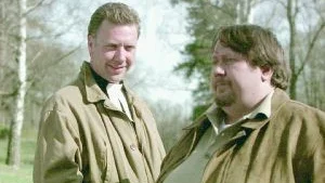 Bör tvättas. Mikael Persbrandt och Thomas Köhler i "Tjocktjuven", en film som hade behövt köras många varv i manustvättmaskinen.Foto: SF