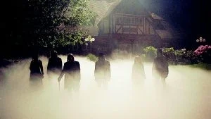 Rädsla. Barn är rädda för mörker, otäcka filmer och tv-program. Den här bilden är från skräckfilmen "The fog".                                                                                                                                                                                                          Foto: SF