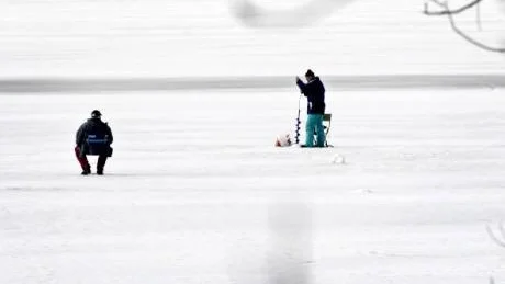 Två interner som avtjänar straff i Västervik nekades att åka på vinterfiske i Gällivare. Nu klagar till JO att de fick avslag på felaktiga grunder.Arkivbild: Pontur Lindahl/Pressens BilD