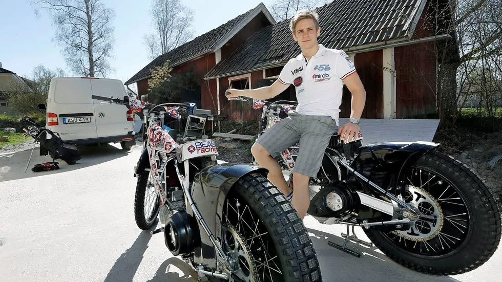 Tillbaka. Simon Gustafsson återvänder till sin gamla hemmabana i Kumla på tisdagen när Piraterna möter Indianerna.