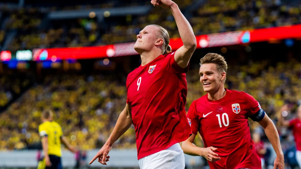 Norges Erling Braut Haaland och Martin Ødegaard. Arkivbild.