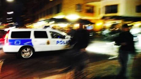 I varje patrull jobbar två poliser i en bil. I Västervik kan det trots detta samarbete förmodligen kännas rätt så ensamt ibland. Här upp får man nämligen klara sig på en bil vissa dygn.  Foto:Ellen Kindstrand