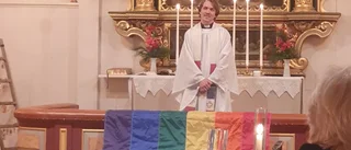 Pridehelg med regnbågsmässa   