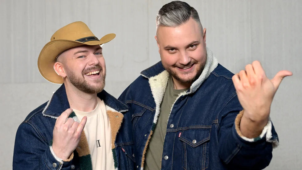 Mattias "Elov" Elovsson & Oscar "Beny" Kilenius debuterar i Melodifestivalen.