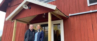 Följ med in i parets gemensamma dröm – en inredningsbutik, lite avsides, i en 100 år gammal lada