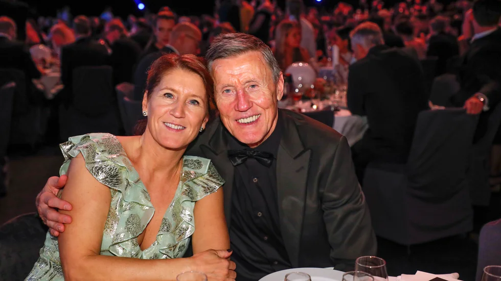 På bilden syns paret Pia och Börje Salming vid Idrottsgalan 2020 i Globen. I mitten av juli i fick Börje Salming sin diagnos. Han är drabbad av den allvarliga och dödliga sjukdomen ALS.