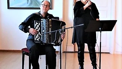 Anneli Nilsson och Jörgen Wennström underhöll.