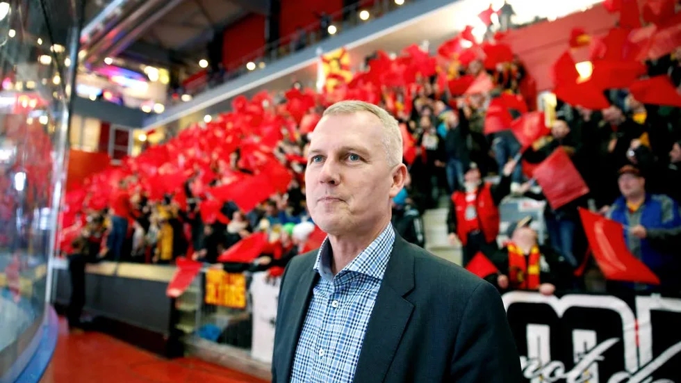 Glad direktör. Stefan 
Enbom ser framtiden an med tillförsikt.