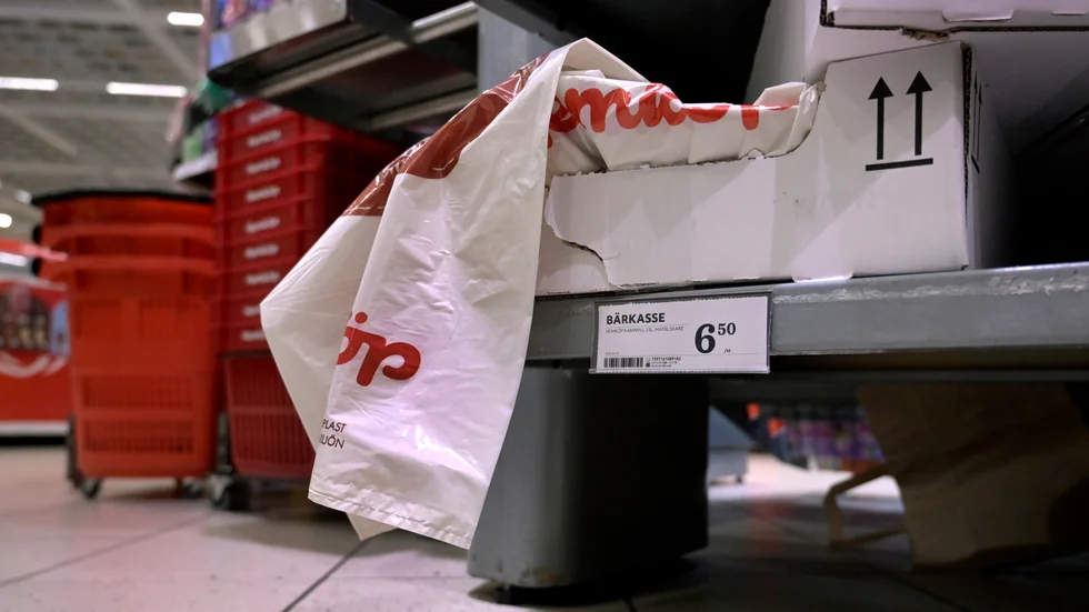 Plastkassar på Hemköp. Arkivbild, företaget har inget med insändaren att göra.


