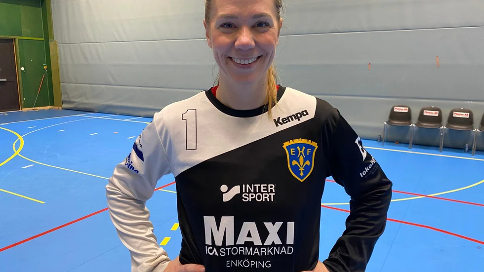 Jessica Gabrielsson kopplade på segersmajlet efter att EHF säkrat kontraktet.