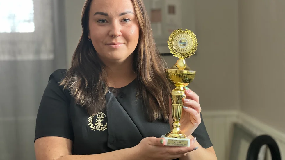 Sanna Suomela tog brons under SM  i lashlift.