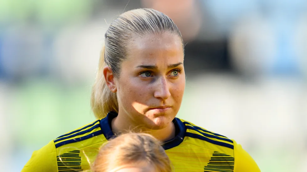 LFC:s nyförvärv Felicia Saving är uttagen till landslagslägret i Portugal.