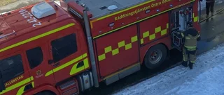Räddningstjänsten hittade tändstickor i trapphus