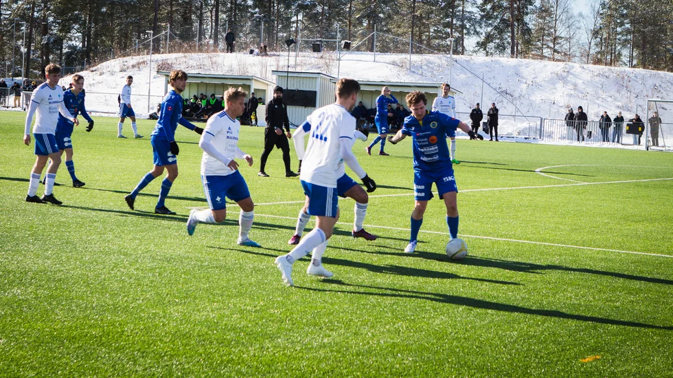 Det blev 1-1 när Värmbols FC mötte IFK Kumla på en träningsmatch.