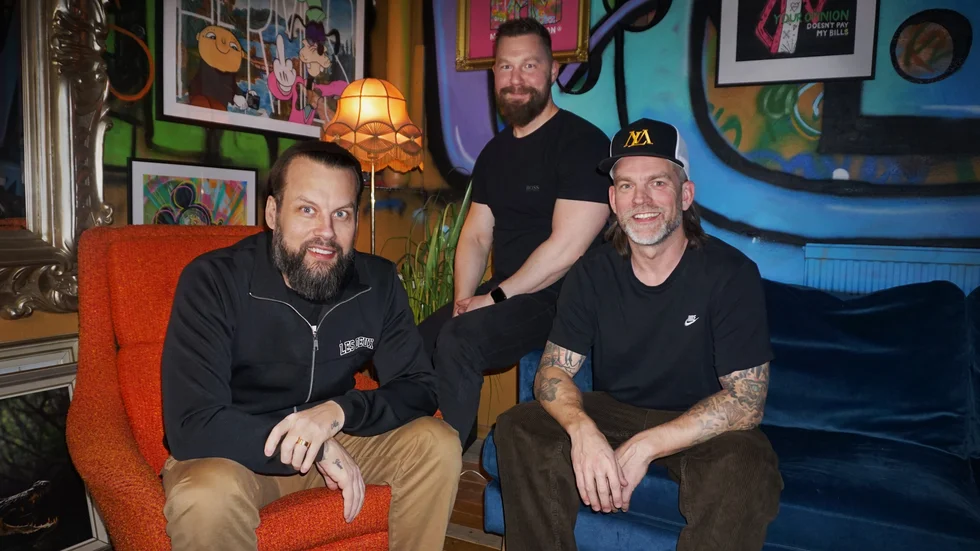 Ronnie Bergstrand, Oskar Backman och Mikael Lindgren vill öppna tatueringsstudio i Skellefteå. ”Stan är intressant eftersom den växer”, säger Mikael.