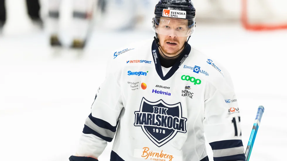 Piteåcentern David Lindquist inleder Hockeyallsvenskans slutspel med kvartsfinal mot Djurgården.