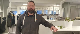 Banjohögern intar ledarsidan – men vem är Emil Nilsén?