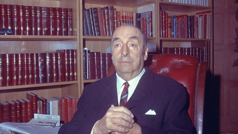 Nobelpristagaren Pablo Neruda fotograferad i oktober 1971. I september 1973 avled poeten av oklara orsaker. Arkivbild.