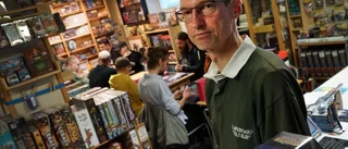 Efter 35 år i serietidningarnas tjänst lämnar Peter Andersson sitt livsverk – klassiska Seriebörsen är ute till försäljning