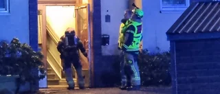 Boende släckte brand i köket på egen hand