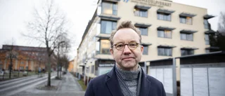 Hans uppdrag i vår: hålla 22 EU-möten i Uppsala och stoppa läkemedelsbristen • "Oroande brist på läkemedel"