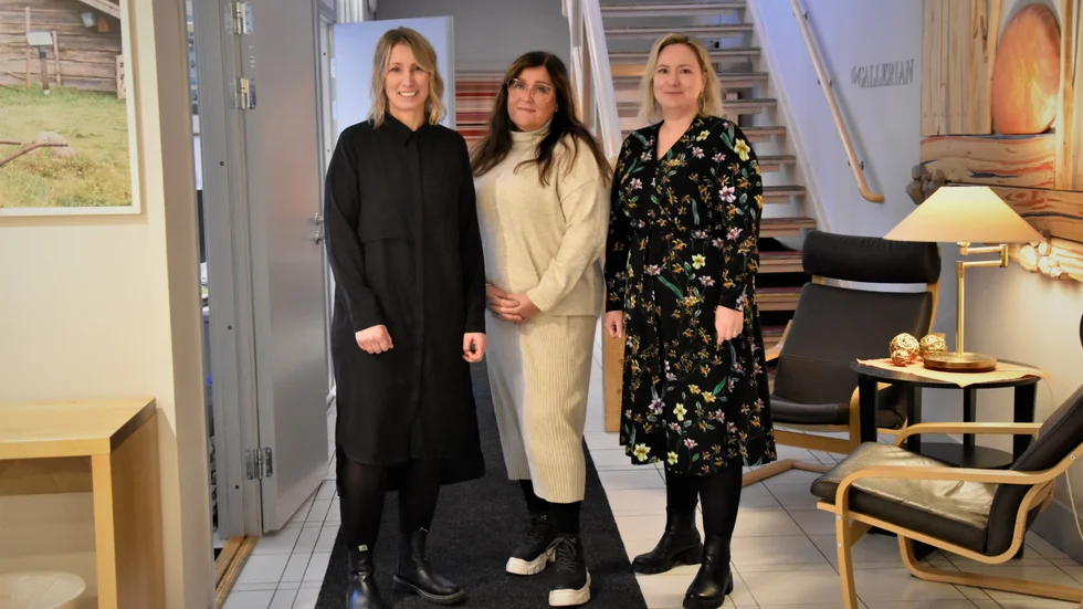 Projektledare Johanna Funck, inflyttningsguide Åsa Morin och projektledare Therése Wintervy jobbar alla med det kommunöverskridande projektet Hej hemby.