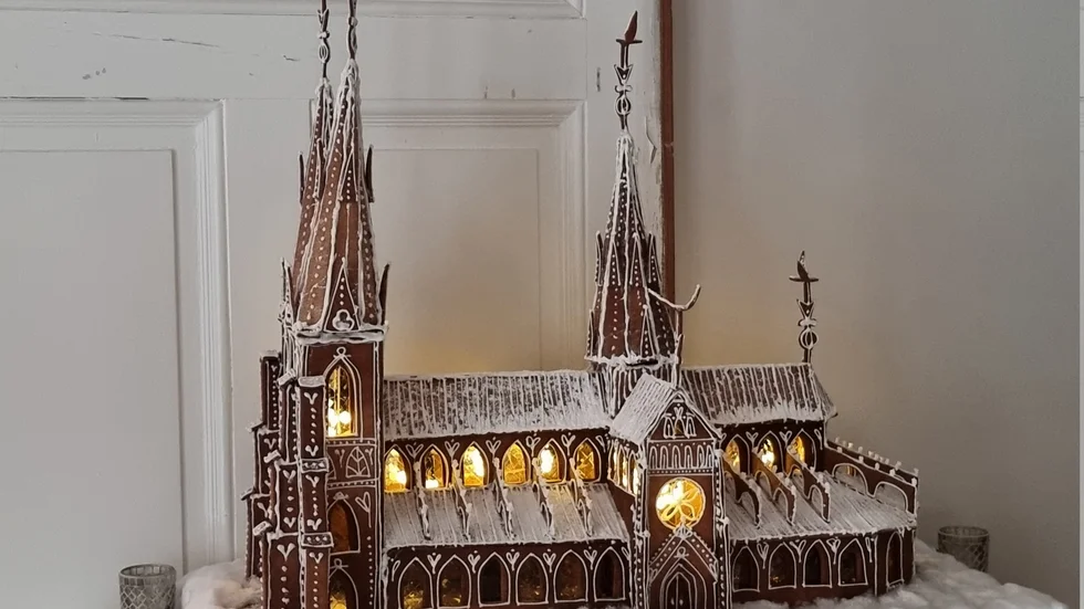 Familjen Gavellis pepparkakshus föreställande Domkyrkan.