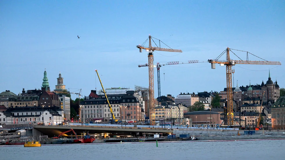 Slussen och Södermalm sett från Skeppsholmen.