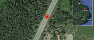 Två personbilar i trafikolycka på väg 288