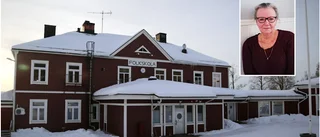 Pensionerade läraren Eva säkrar undervisning på skolan