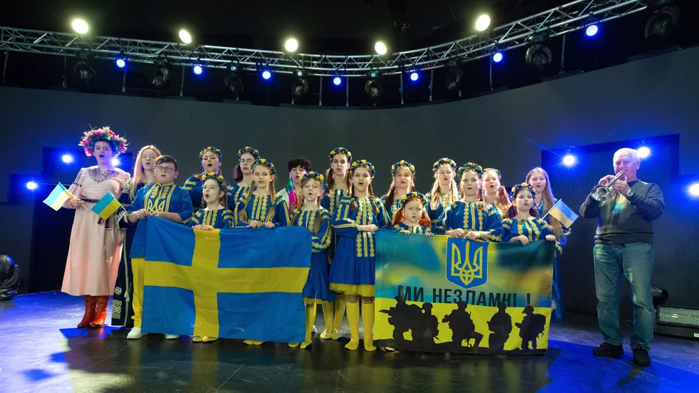 Barn- och ungdomskören Art Voice från Krivoy Rog i Ukraina uppträdde på Pite havsbad på lördagskvällen.