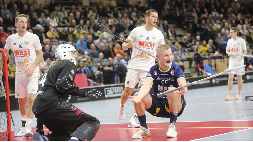 Hugo Lindberg skriker ut sin frustration