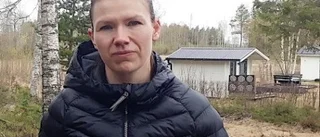 Emma, Södra Svartbyn, är talesperson för flera som överklagat: "30 meter till järnvägen" •Så svarar Bodens kommun