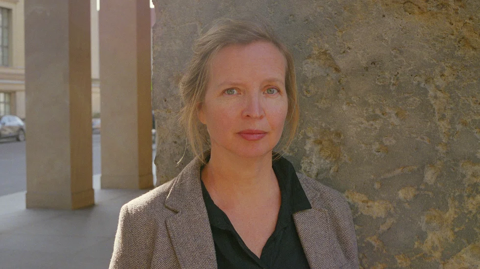 "Goda romaner är tidskapslar", skriver NSD:s recensent om Jenny Erpenbecks "Kairos".