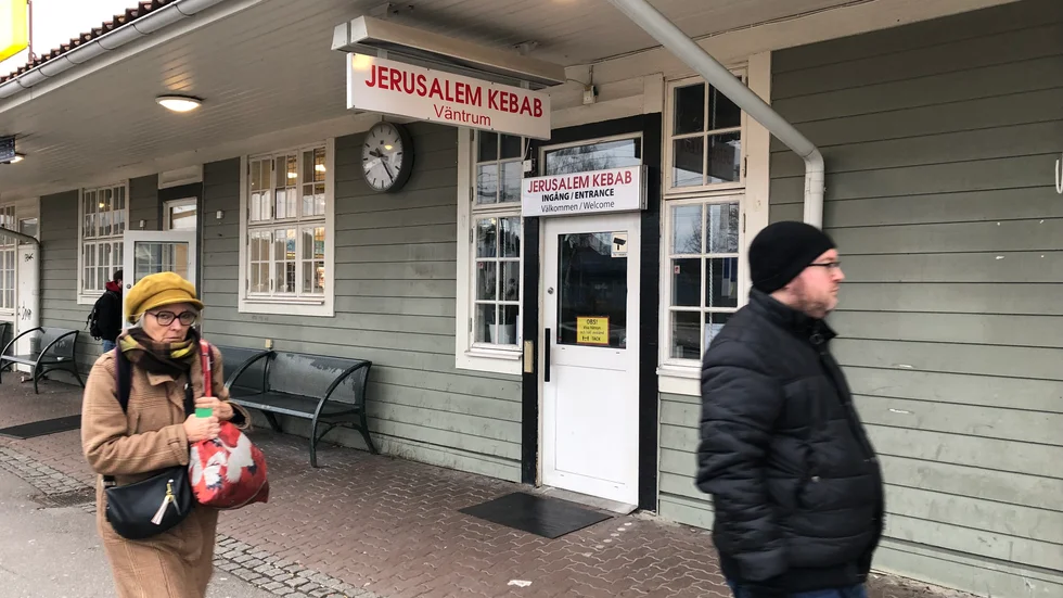 Väntrummet som öppnar först vid 10.