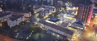 Storbråk i trapphus – flera till attack mot kvinna