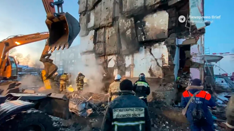 En stillbild från ett videoklipp som Sachalins guvernör Valerij Limarenko publicerat via meddelandetjänsten Telegram.