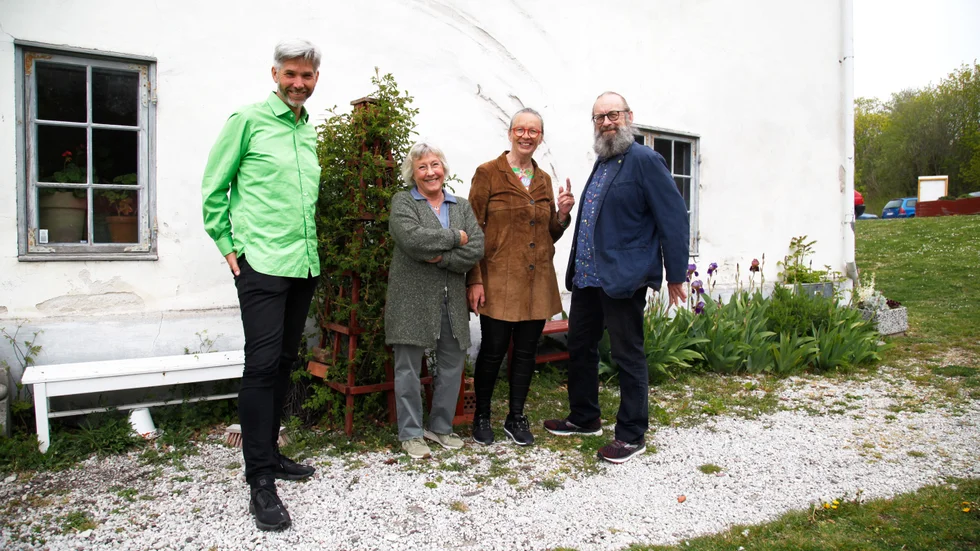 På fredagen presenterade Miljöpartiet de gröna på Gotland sitt valmanifest. Från vänster: Robert Hall, som toppar partiets riksdagslista samt topptrion till regionvalet – Karin Gardell (nummer 3 på listan), Katarina Krusell (1) och Micke Seid (2).