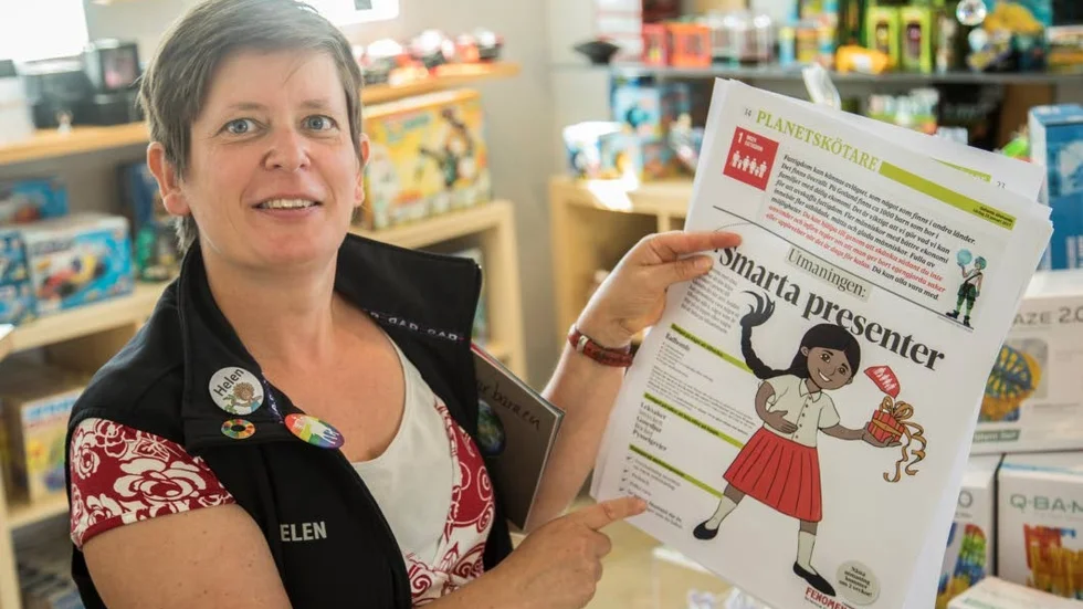Helen Lydänge, pedagog på Fenomenalen är stolt över att koceptet "Planetskötare" säljs till Tom Tits Experiment. Det är Silvy Strand från Hemse som står bakom illustrationerna i kampanjen.
