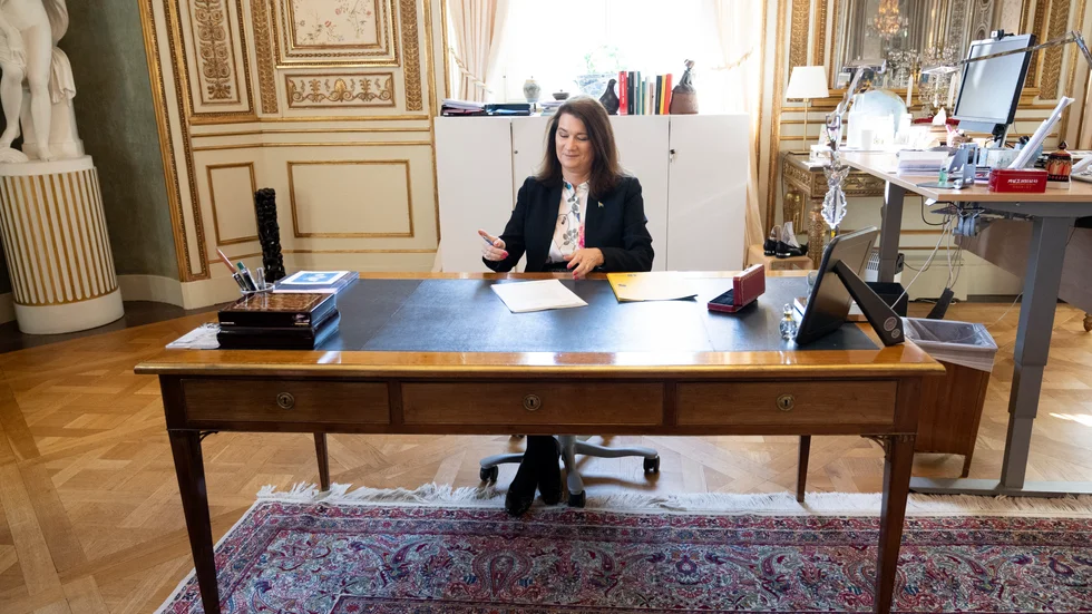 Sveriges Natoambassadör Axel Wernhoff lämnade under onsdagsmorgonen in ett ansökningsbrev till Natos generalsekreterare Jens Stoltenberg undertecknat av utrikesminister Ann Linde (bilden).