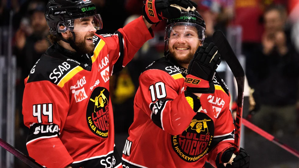 Einar Emanuelsson blev hjälte då han satte det avgörande målet i förlängningen. Målet var Emanuelssons andra i matchen.