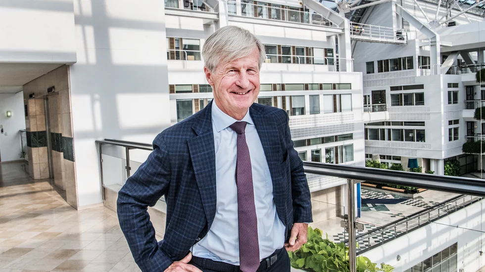 Carl Bennet tillhör Sveriges superrika och det ska svenskarna vara glada för.