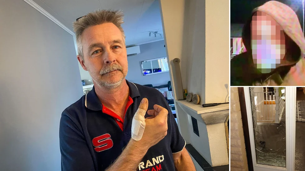 En drogad man i 35-årsåldern försökte i början på februari i år bryta sig in i Assar Nilssons och Elaine Lindströms villa i Malmköping. I tumultet som uppstod skadade sig Assar på sin högra tumme.